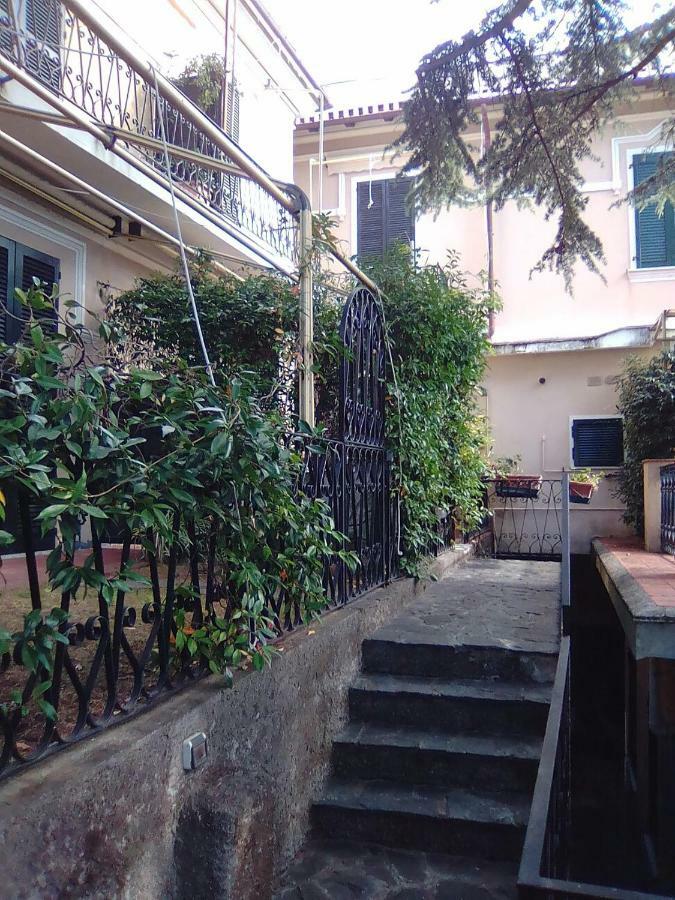 Lorenzo Apartment Levanto Exterior foto